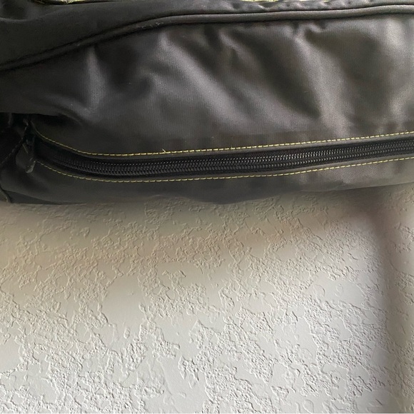 Athleta Cargo Gym Yoga Laptop Weekend Tote Large Multiple Compartment Bag - Picture 15 of 16